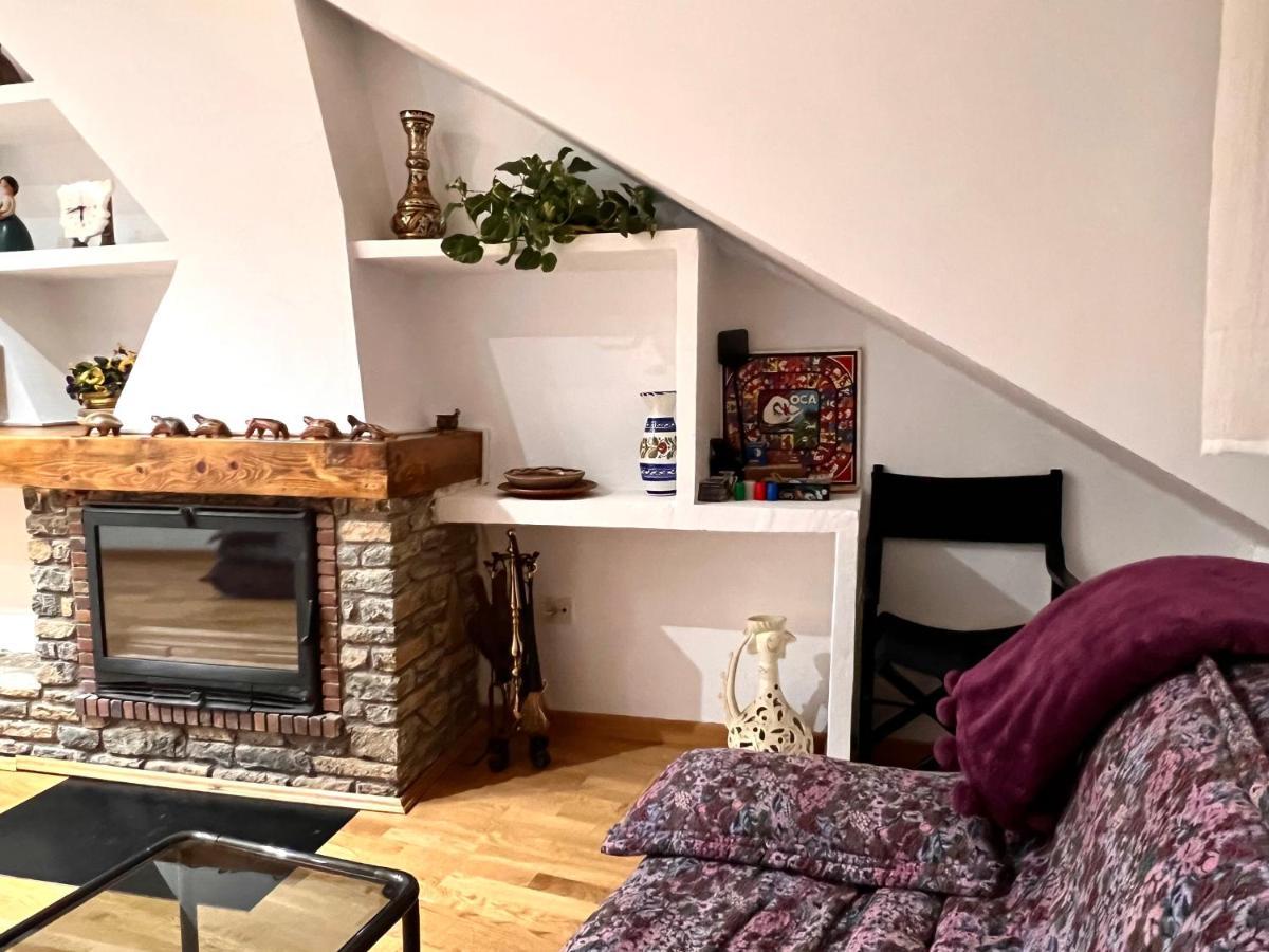 Apartamento Centrico con Parking Rialp Exterior foto